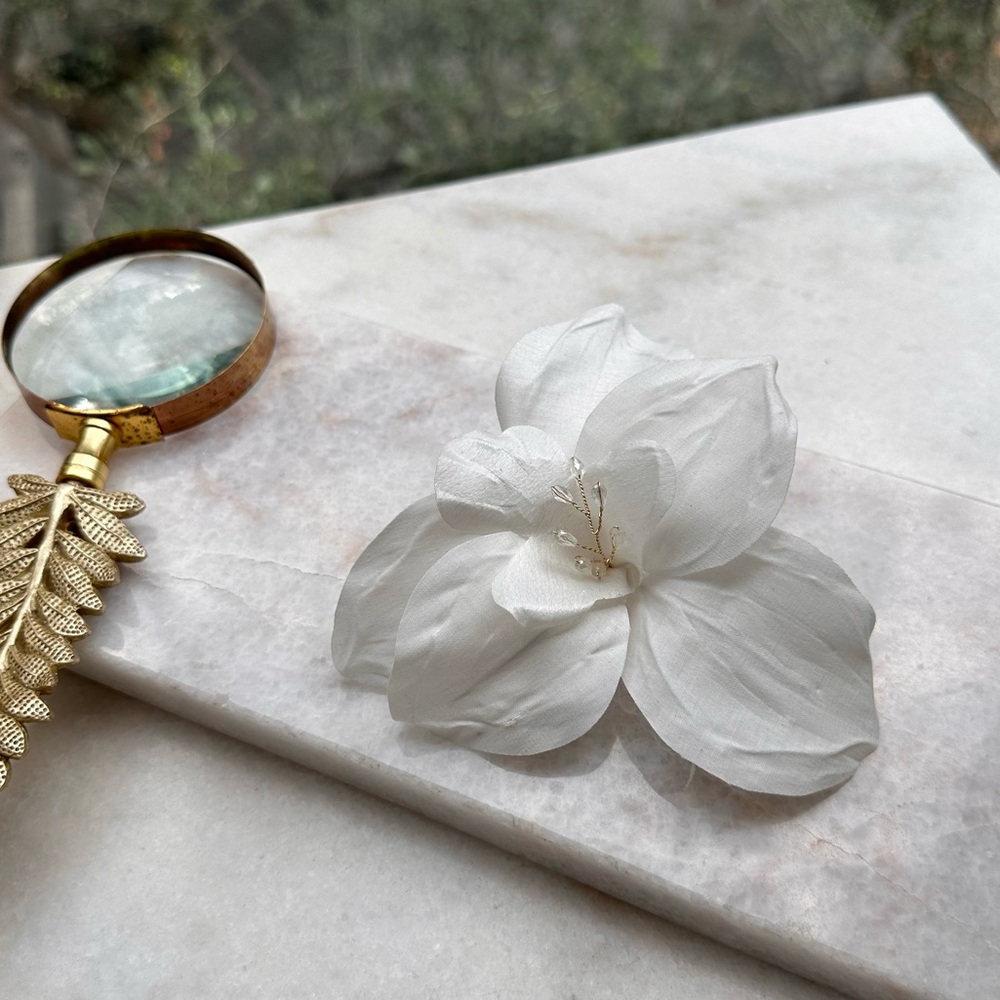 Handmade bridal flower in off white silk  hairpin with crystals